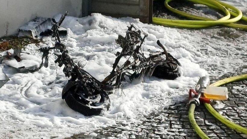 Die Feuerwehr gab das Geb&auml;ude noch an demselben Tag wieder frei.