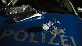 Bei einer Kontrolle am Bahnhof ist ein 41-J&auml;hriger mit Drogen festgenommen worden. Er scheint mehr am Kerbholz zu haben.