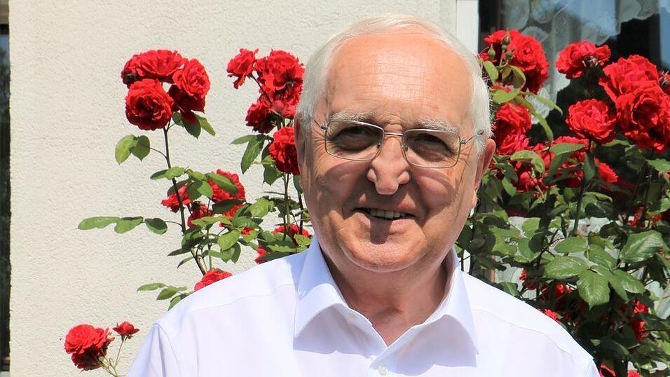 Pfarrer Johann Schober sammelt Sagen aus dem Landkreis Landshut.