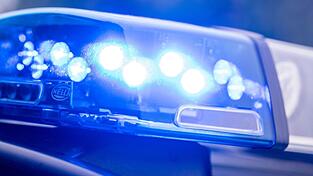 Die 42-jährige Fußgängerin kam nach dem Unfall am Passauer Busbahnhof ins Krankenhaus. (Symbolbild) Die 42-jährige Fußgängerin kam nach dem Unfall am Passauer Busbahnhof ins Krankenhaus. (Symbolbild)