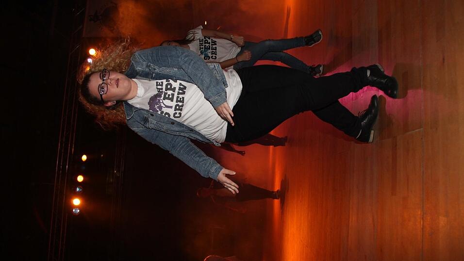 Die Bilder vom Abschlussball der Tanzschule Seidel in der Fraunhofer-Halle am 28. November. Die Bilder vom Abschlussball der Tanzschule Seidel in der Fraunhofer-Halle am 28. November.