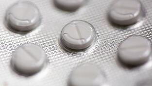 Bayerische Apotheken kämpfen weiter mit Lieferschwierigkeiten beim Durchfallmittel Elotrans - offensichtlich, weil das Mittel durch soziale Medien als Anti-Kater-Mittel populär geworden ist. (Symbolbild)