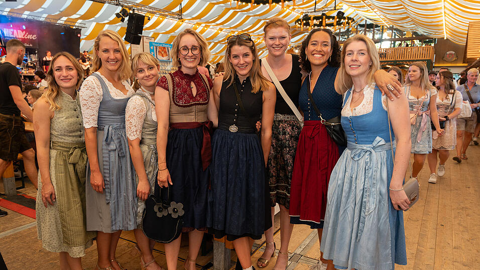 Die Partybilder vom Samstag, 19. August 2023, aus dem Festzelt Nothaft. Die Partybilder vom Samstag, 19. August 2023, aus dem Festzelt Nothaft.