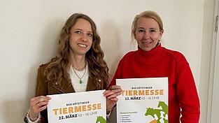 Katharina Eckersley und Carola H&ouml;cherl-Neubauer (v.l.) r&uuml;hren die Werbetrommel f&uuml;r die Tiermesse am Sonntag, 22. M&auml;rz.