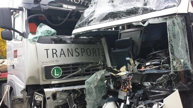 In Stallwang hat sich am Dienstag ein schwerer Unfall ereignet.