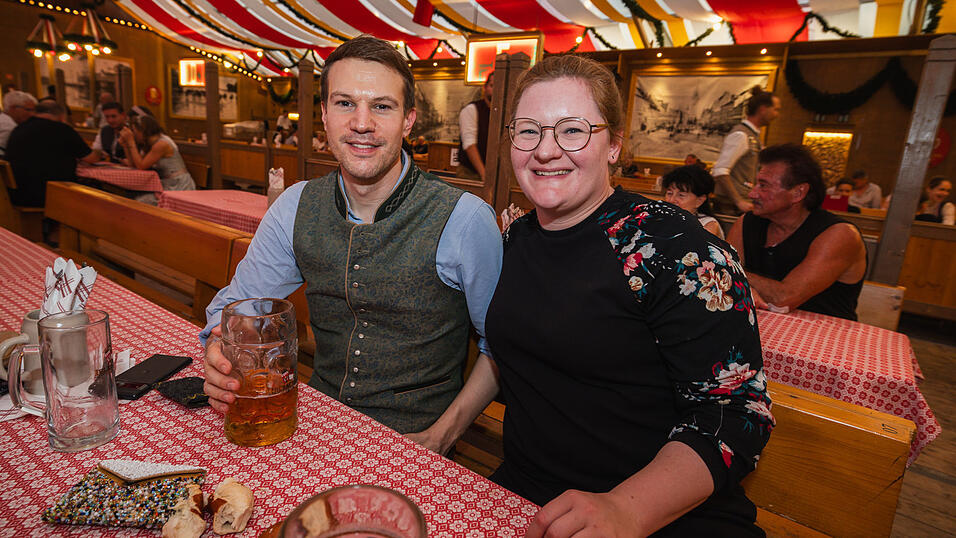 Die Partybilder vom Donnerstag, 15. August 2024, aus dem Festzelt Kr&ouml;nner.&nbsp;