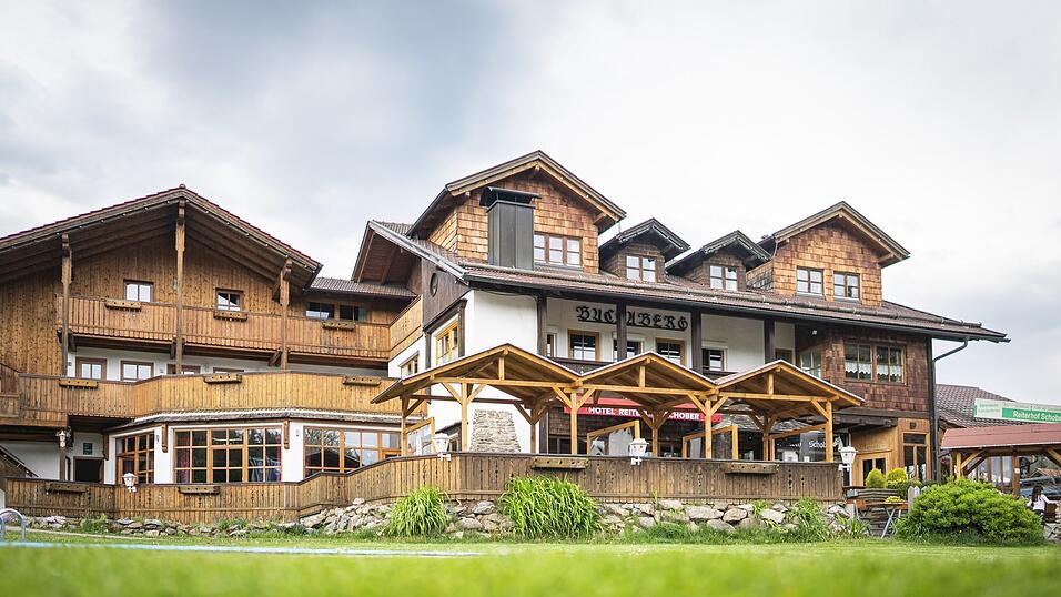 Das Hotel Schober in Neukirchen wird nun als &Uuml;bergangswohnheim genutzt.