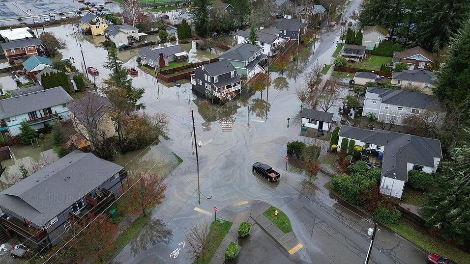 An einigen Fl&uuml;ssen sollen die H&ouml;chstst&auml;nde erst im Laufe des Freitags erreicht werden.