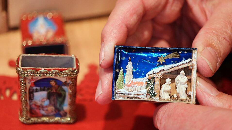 Eine filigrane Kunst: Die 'Zündhoizlschachterl'-Krippen zeigen das ganz Große im Kleinen. Eine filigrane Kunst: Die 'Zündhoizlschachterl'-Krippen zeigen das ganz Große im Kleinen.