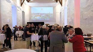 Die AfD-Abgeordneten wurden mit 12,2 Prozent in den Stadtrat gewählt. Die AfD-Abgeordneten wurden mit 12,2 Prozent in den Stadtrat gewählt.