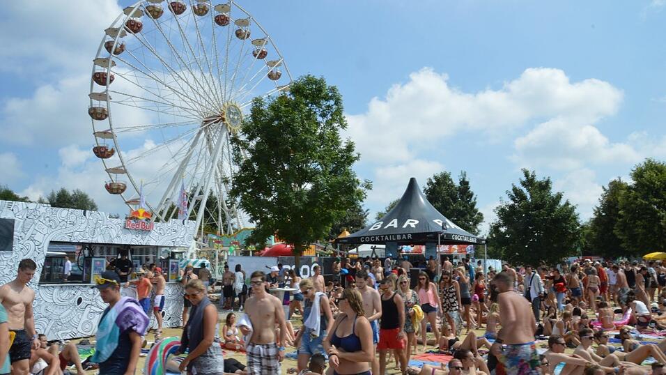 Gutes Wetter sorgte auch für gute Stimmung bei den Gästen bei Utopia Island.