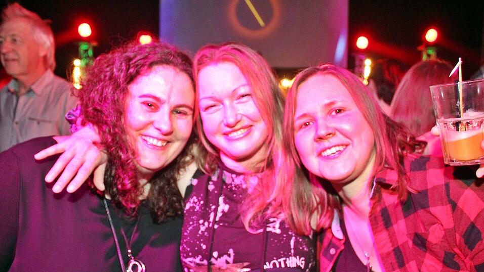 Auf der Eskara &Uuml;30-Party in Essenbach war wieder viel los.