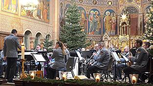 Die Musiker des Heeresmusikkorps Veitsh&ouml;chheim sorgen f&uuml;r musikalischen Hochgenuss.