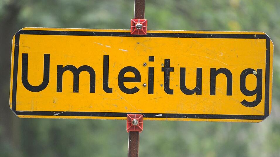 Zwei Straßen in Straubing werden für den Durchgangsverkehr gesperrt. Umleitungen werden eingerichtet.