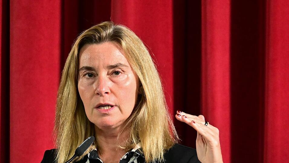 Federica Mogherini, ehemalige EU-Außenbeauftragte, befindet sich in Polizeigewahrsam.