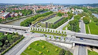 So soll das Parkhaus am Unteren Wöhrd aussehen, wenn es fertiggestellt ist. So soll das Parkhaus am Unteren Wöhrd aussehen, wenn es fertiggestellt ist.