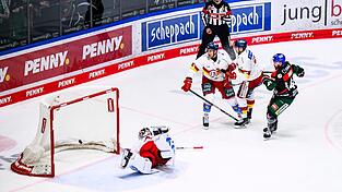 Augsburg bezwingt Düsseldorf und hofft wieder auf den Ligaerhalt in der Deutschne Eishockey Liga.