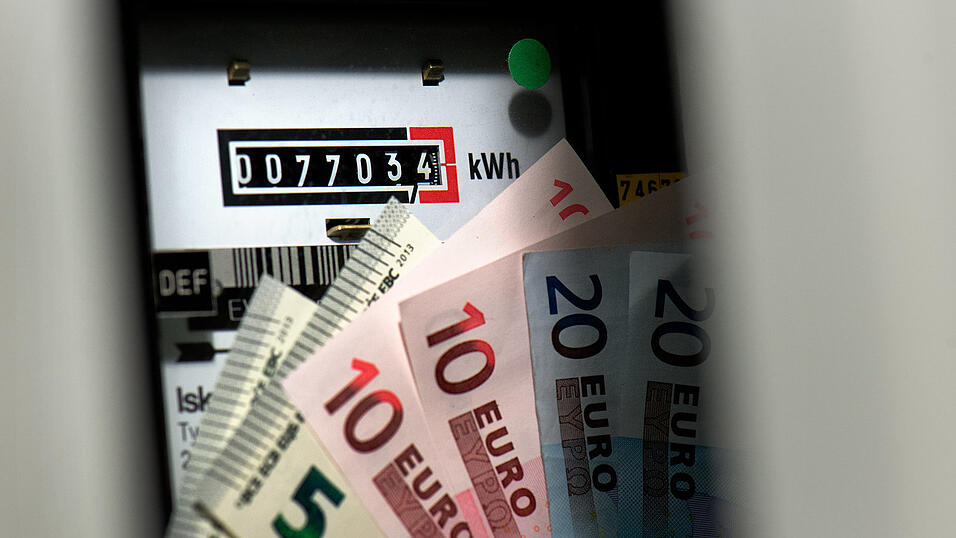 Rund 4,2 Millionen deutsche Haushalte kamen 2024 bei ihren Strom- und Gasrechnungen mindestens einmal in Zahlungsverzug. Rund 4,2 Millionen deutsche Haushalte kamen 2024 bei ihren Strom- und Gasrechnungen mindestens einmal in Zahlungsverzug.