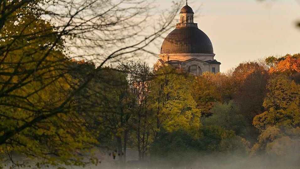 In Bayern steht ein Mix aus Sonne und Nebel bevor. (Symbolbild) In Bayern steht ein Mix aus Sonne und Nebel bevor. (Symbolbild)