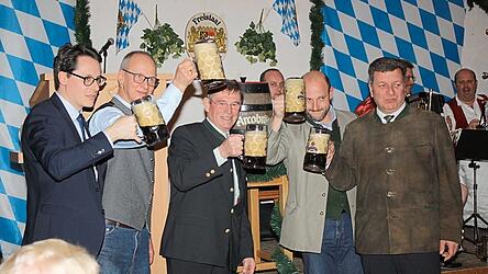 In der Vergangenheit war die politische Prominenz Stammgast am Mietrachinger Nockherberg.