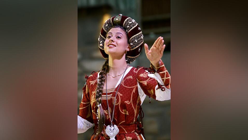 Eindr&uuml;cke von der Gruppe 'blau', die am Freitagabend die Drachenstich-Premiere gespielt hat.