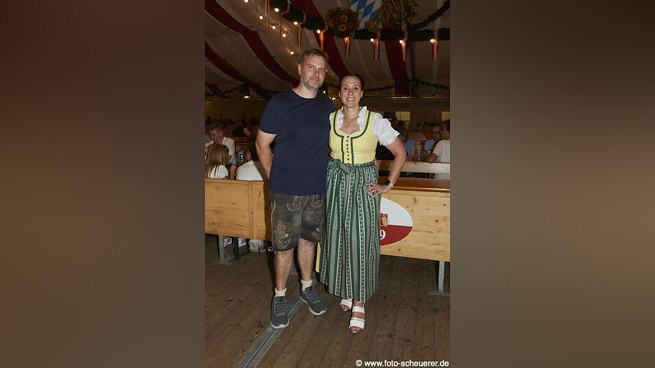 Die Partybilder vom Dienstag, 15. August 2023, aus dem Festzelt Lechner.