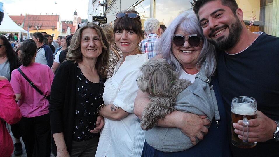 Das Bismarckplatzfest in Landshut war auch am Samstag gut besucht.