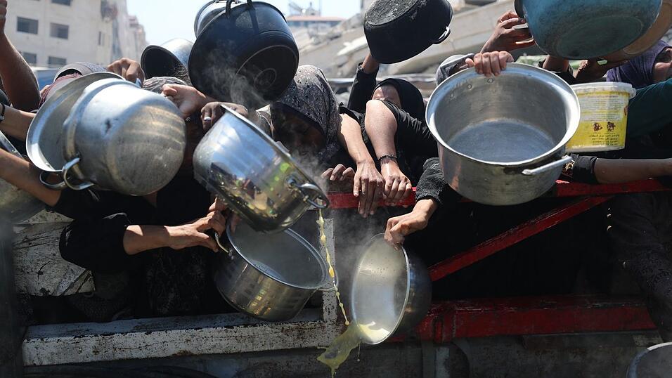 Nach Angaben des Welternährungsprogramms leiden eine halbe Million Menschen in Gaza Hunger. (Archivbild)
