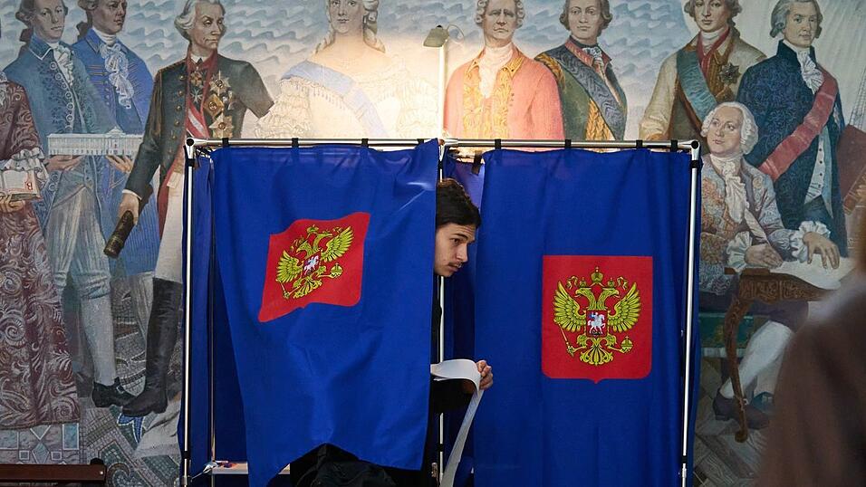 Es war die erste Abstimmung in Russland seit Beginn von Putins Krieg gegen die Ukraine im Februar 2022. Es war die erste Abstimmung in Russland seit Beginn von Putins Krieg gegen die Ukraine im Februar 2022.