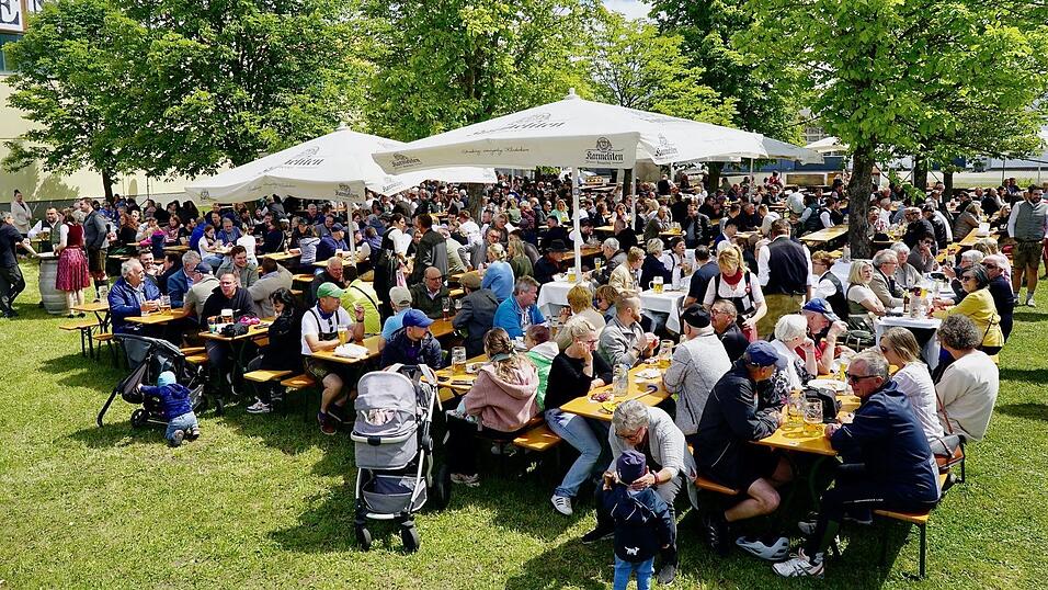 Ein Vergn&uuml;gen f&uuml;r Gro&szlig; und Klein: Das Goidhaibalfest der Karmelitenbrauerei am Vatertag.