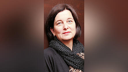 Mit ihrem Romandebüt „Tannöd“ gelang Andrea Maria Schenkel der Durchbruch. Beim Literaturfestival in Frauenzell wird sie aus ihrem Werk „Richtet sie hin!“ lesen. Eine Premiere, wie sie im Interview verrät.