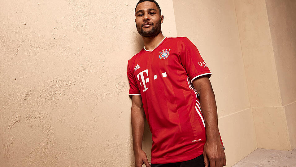In diesem Trikot wird der FC Bayern in der kommenden Saison zu Hause auflaufen.