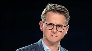 'Menschen, die arbeiten k&ouml;nnen, werden auch arbeiten gehen m&uuml;ssen, ansonsten entfallen Sozialleistungen', sagt Carsten Linnemann.