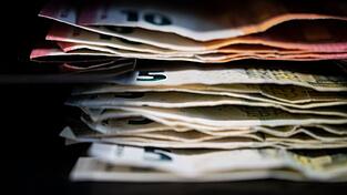 Unter den Superreichen in Deutschland gibt es deutlich mehr Männer. (Archivbild) Unter den Superreichen in Deutschland gibt es deutlich mehr Männer. (Archivbild)