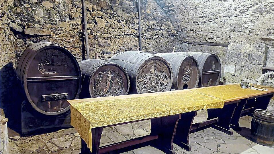 Blick in den Weinkeller unter dem Alten Rathaus.