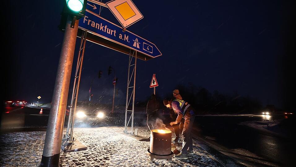 In mehreren Bundesländern gab es Bauern-Proteste an Autobahnen. In mehreren Bundesländern gab es Bauern-Proteste an Autobahnen.