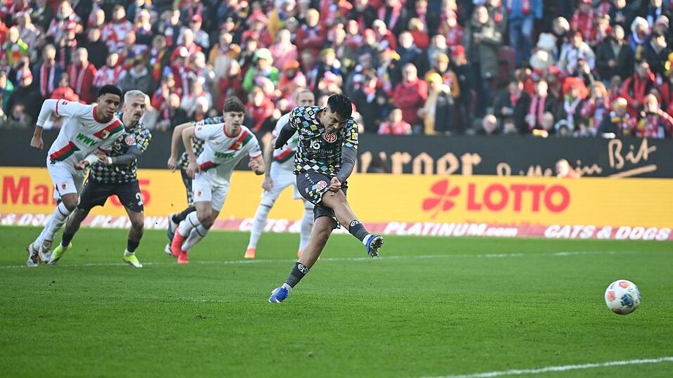 Nutzte den fragw&uuml;rdigen Elfmeter zur fr&uuml;hen Mainzer F&uuml;hrung: Nadiem Amiri.