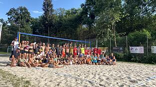 Die Beteiligung am Beach City-Cup war mit 16 Teams auch heuer gro&szlig;.