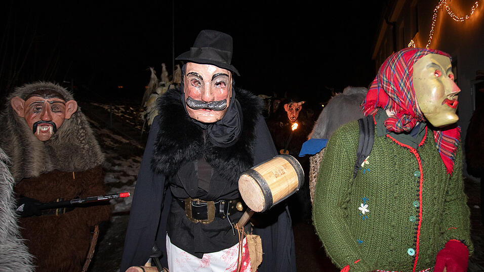 Sankt Englmar feierte seine 27. Rauchnacht.