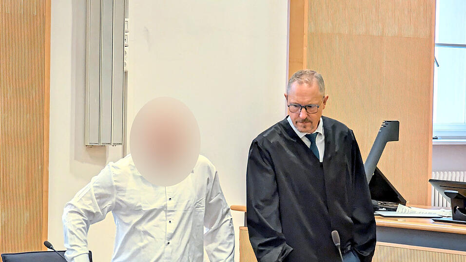 Pflichtverteidiger J&ouml;rg Meyer trug die Gegendarstellung seines Mandanten vor.