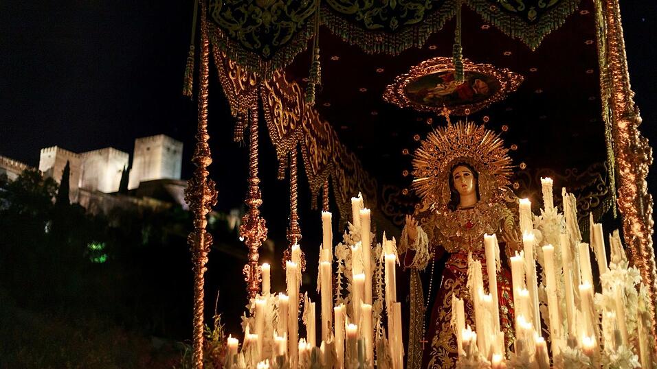 Besonders eindrucksvoll sind die Prozessionen im S&uuml;den Spaniens.