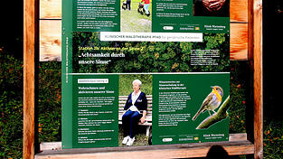 Viele Plakatwände geben Gesundheits-Tipps. Viele Plakatwände geben Gesundheits-Tipps.