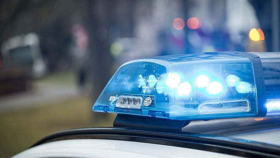 Mehrere Unf&auml;lle meldete die Polizei auf der A7 am Samstag. (Symbolbild)