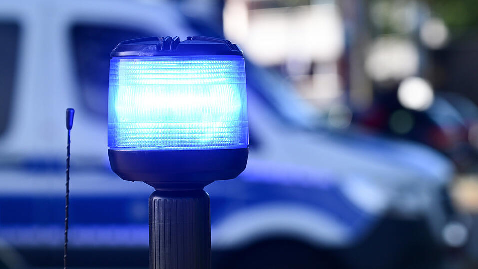 Ein 16-J&auml;hriger l&ouml;ste am Montag einen Polizeieinsatz in K&ouml;nigswiesen aus. (Symbolbild)