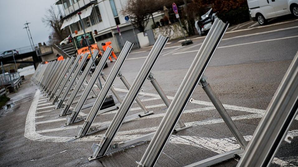 Regensburg bereitet sich auf das Hochwasser vor.