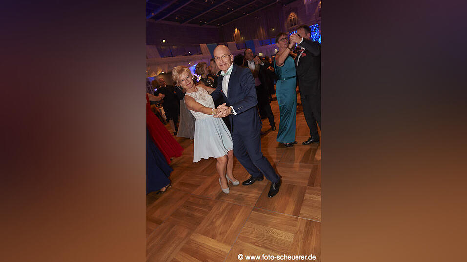 Feiern k&ouml;nnen sie, die Wirtschaftsjunioren - hier ist der Beweis!