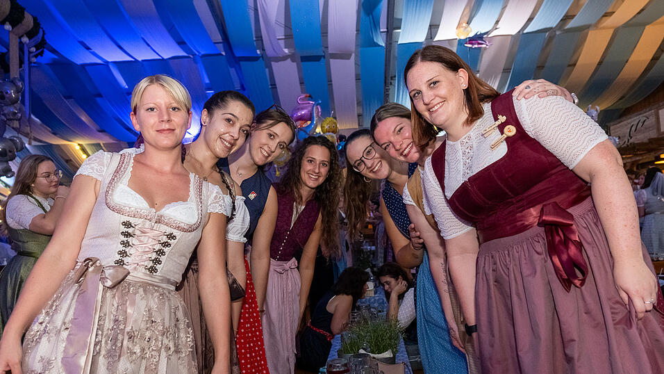 Die Partybilder vom Sonntag, 13. August 2023, aus dem Festzelt Wenisch. Die Partybilder vom Sonntag, 13. August 2023, aus dem Festzelt Wenisch.