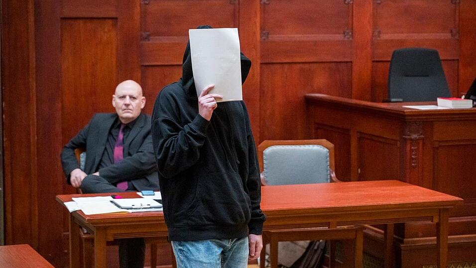 Der 20-Jährige hatte die Tötung seiner Ex-Freundin eingeräumt, aber bestritten, die Tat geplant zu haben. (Archivbild)