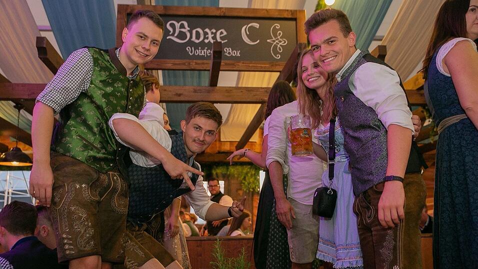 Die Partybilder vom Freitag, 12. August 2022, aus dem Festzelt Wenisch.