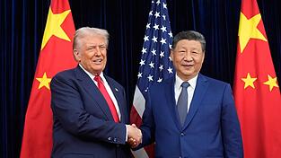 Xi und Trump trafen sich erstmals seit 2019 wieder. Xi und Trump trafen sich erstmals seit 2019 wieder.
